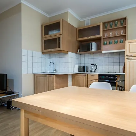 Homesphere - Family With Parking - Lauteri 8 *